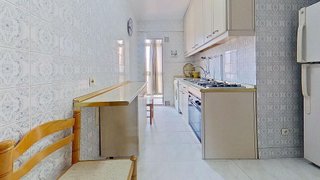 Piso en venta en Numancia en Madrid