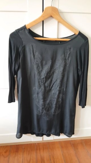 Camiseta larga de manga francesa,negra Sfera