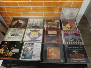 Pack de 13xCDs de Música Variada