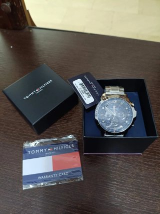 Reloj Tommy Hilfiger Hombre NUEVO