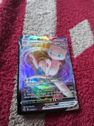 Carta Pokémon Mew VMAX