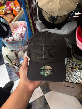 Gorra Calvin Klein Negra