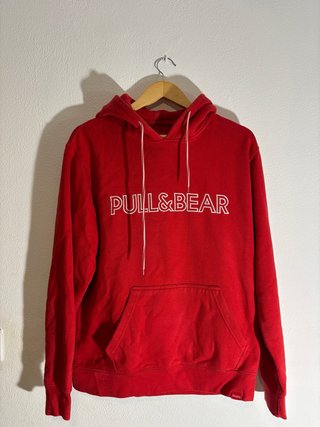 Sudadera con capucha roja Pull&Bear