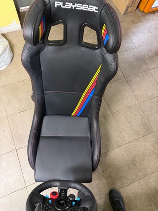 Playseat Evolution Pro NASCAR + Volante Logitech