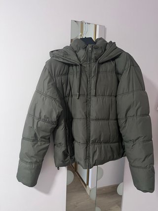 Abrigo Impermeable con Capucha Zara