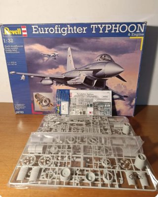 Modellino Eurofighter Typhoon Revell 1:32