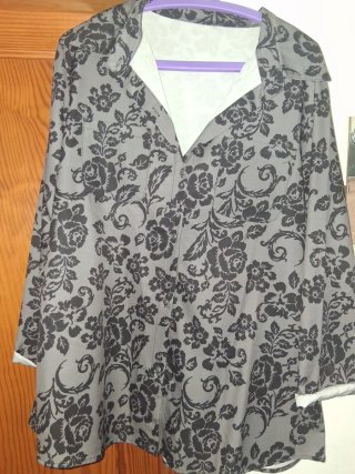 Camisa de mujer estampada