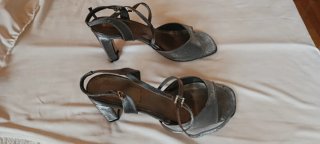 Sandalias de tela plateadas