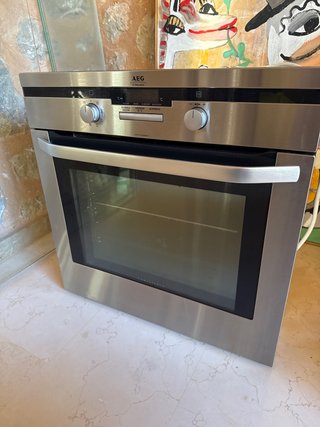 Horno Eléctrico Empotrable AEG 3000W
