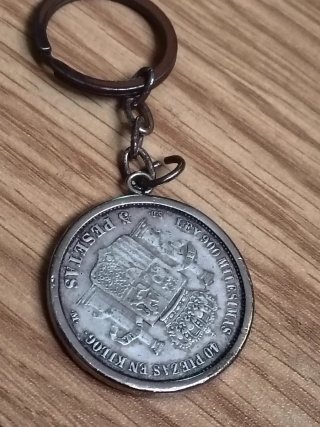 Llavero con Moneda de 5 Pesetas