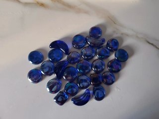 Piedras de vidrio decorativas azules