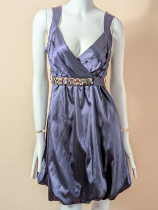 Vestido Fiesta Satén Morado Rinascimento