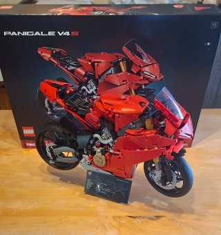 LEGO Technic 42202 Ducati