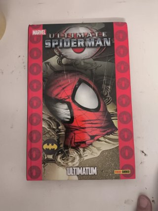 Comic ULTIMATE SPIDERMAN Ultimatum