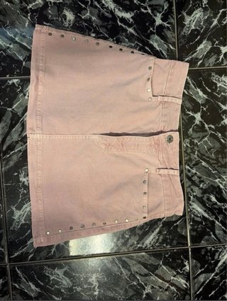 Falda vaquera rosa con tachuelas NOON