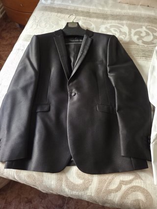 Americana de traje negra