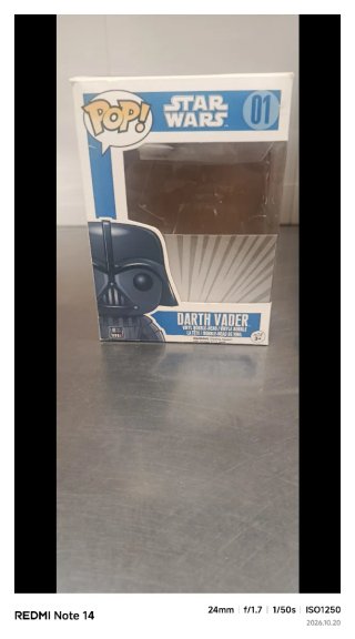 Funko Pop Star Wars Darth Vader 01
