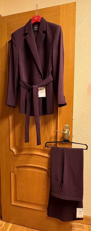 Traje de Mujer Mango Burdeos Talla M
