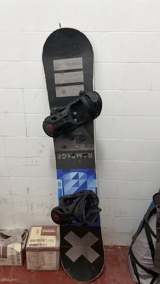 Tabla de Snowboard con Fijaciones