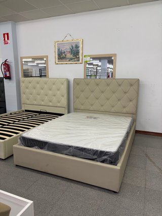 Nueva cama con cabecero y canape matrimonial