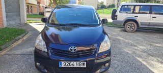 Toyota Verso 2011