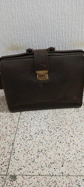 Portafolio Vintage de Piel