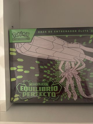 Caja de Entrenador Élite Pokémon Equilibrio
