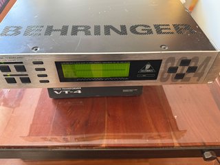 Behringer Ultra-Curve Pro 8024