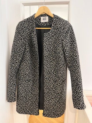 Abrigo Vero Moda Estampado Talla S