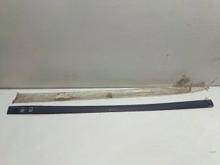 Moldura puerta Izquierda Opel Vectra b