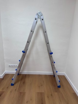 Escalera Plegable de Aluminio