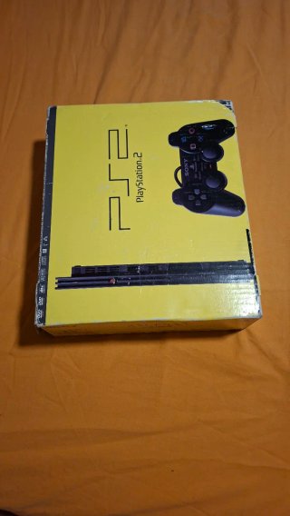 Consola Sony PlayStation 2 (PS2) en caja