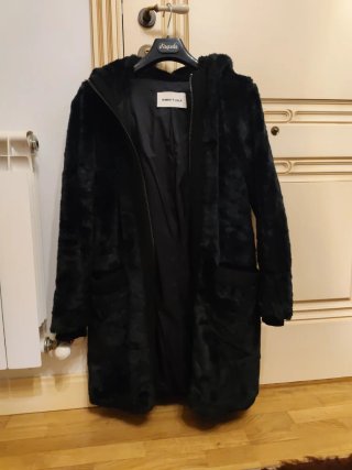 Abrigo Bimba y Lola Negro Talla M