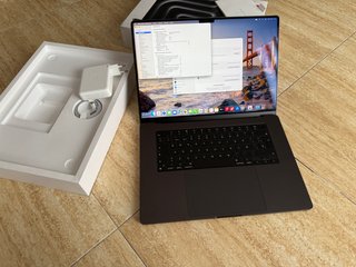 MacBook Pro 16, M3 Pro, 18Gb, 512gb, 100%, GARANTI