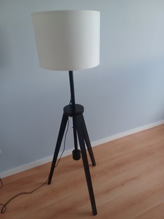 Lámpara de pie trípode Ikea