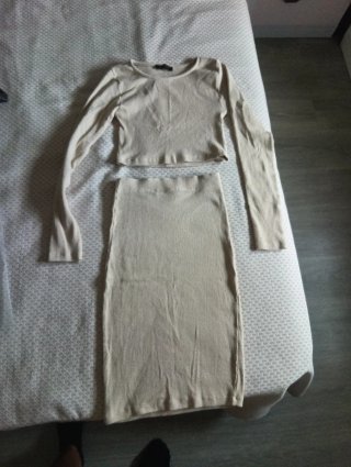 Conjunto de punto beige