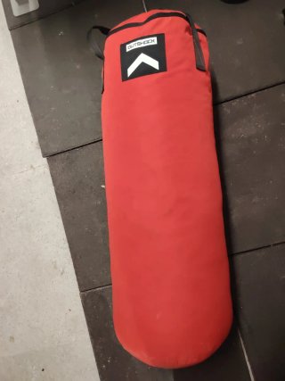 Saco de Boxeo Outshock Rojo