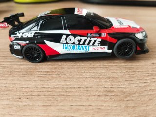 Coche Scalextric Audi RS3 Loctite