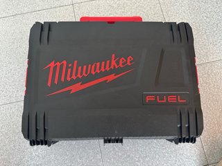 Atornillador Milwaukee Fuel no funciona.