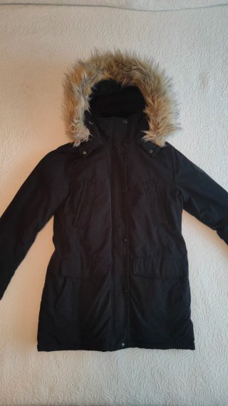Abrigo Plumas Pimkie Negro con Capucha Talla M
