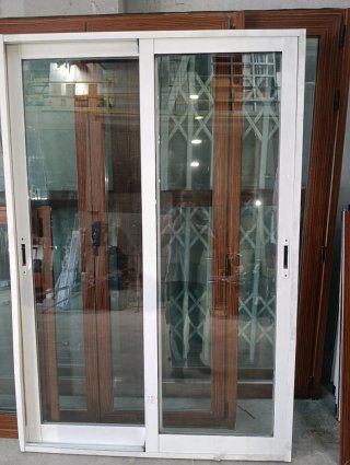 2 Balconeras precio por unidad Correderas de Alumi