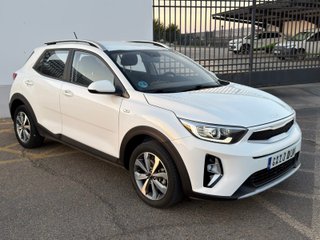 Kia Stonic 1.2 DPi 62kW (84CV) Concept