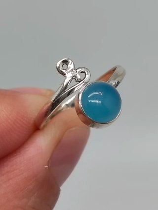 Anillo de Plata de Ley 925 y Calcedonia