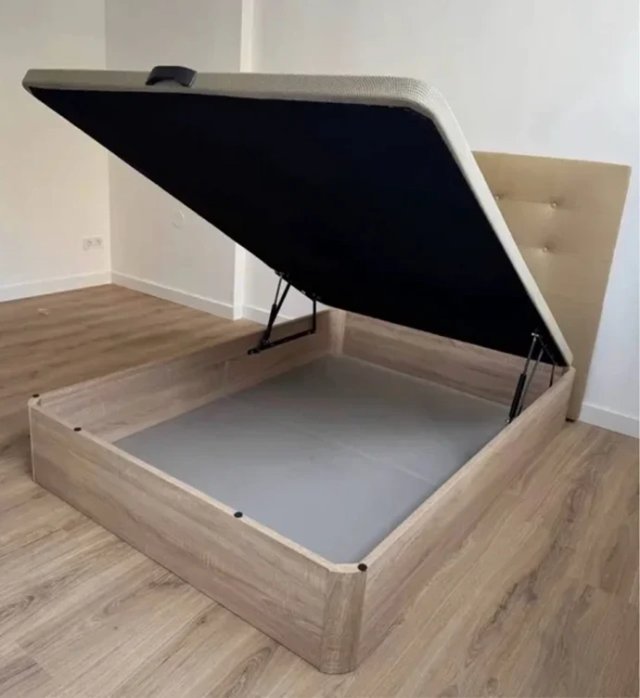 Canapé com colchão de design moderno e alta qualidade