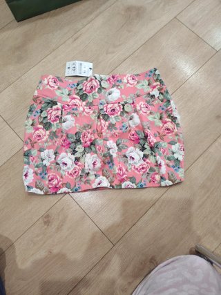 Falda Estampada Floral Rosa