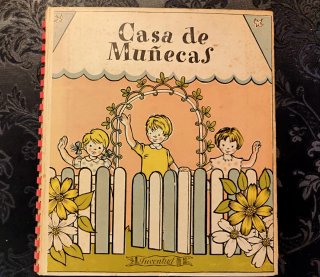 Libro Casa de Muñecas - Editorial Juventud 1951