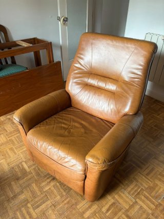 Sillón de Piel Marrón/sofás