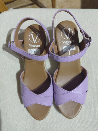 Sandalias Viguera Lila