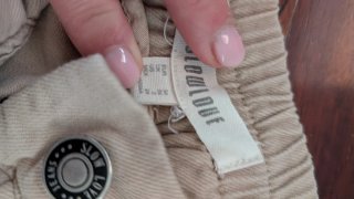 Pantalón Beis Slowlove Talla XS