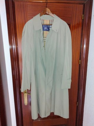 Gabardina Burberry Beige